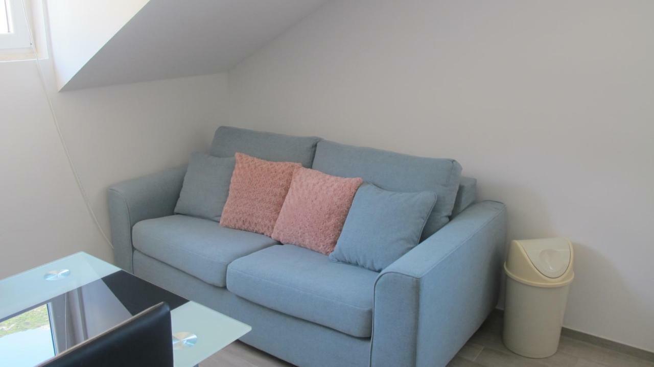Guesthouse Ruza Sobra Apartments In The Attic Of The House ภายนอก รูปภาพ